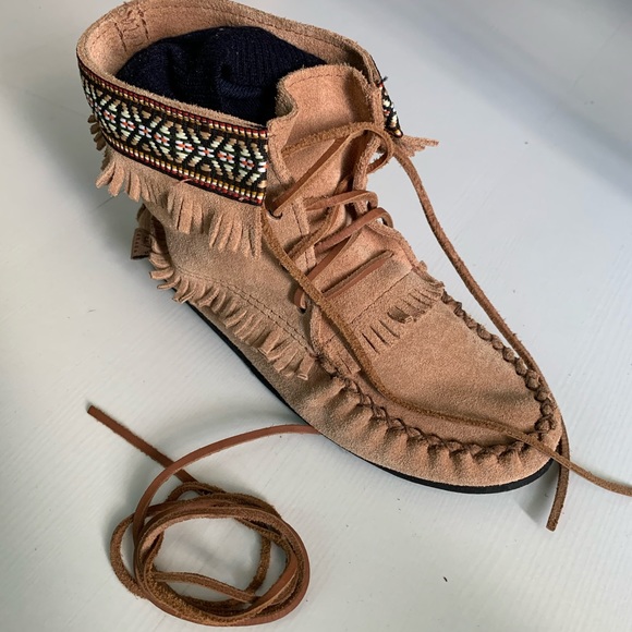 canada Shoes - Canadian genuine suede moccasins